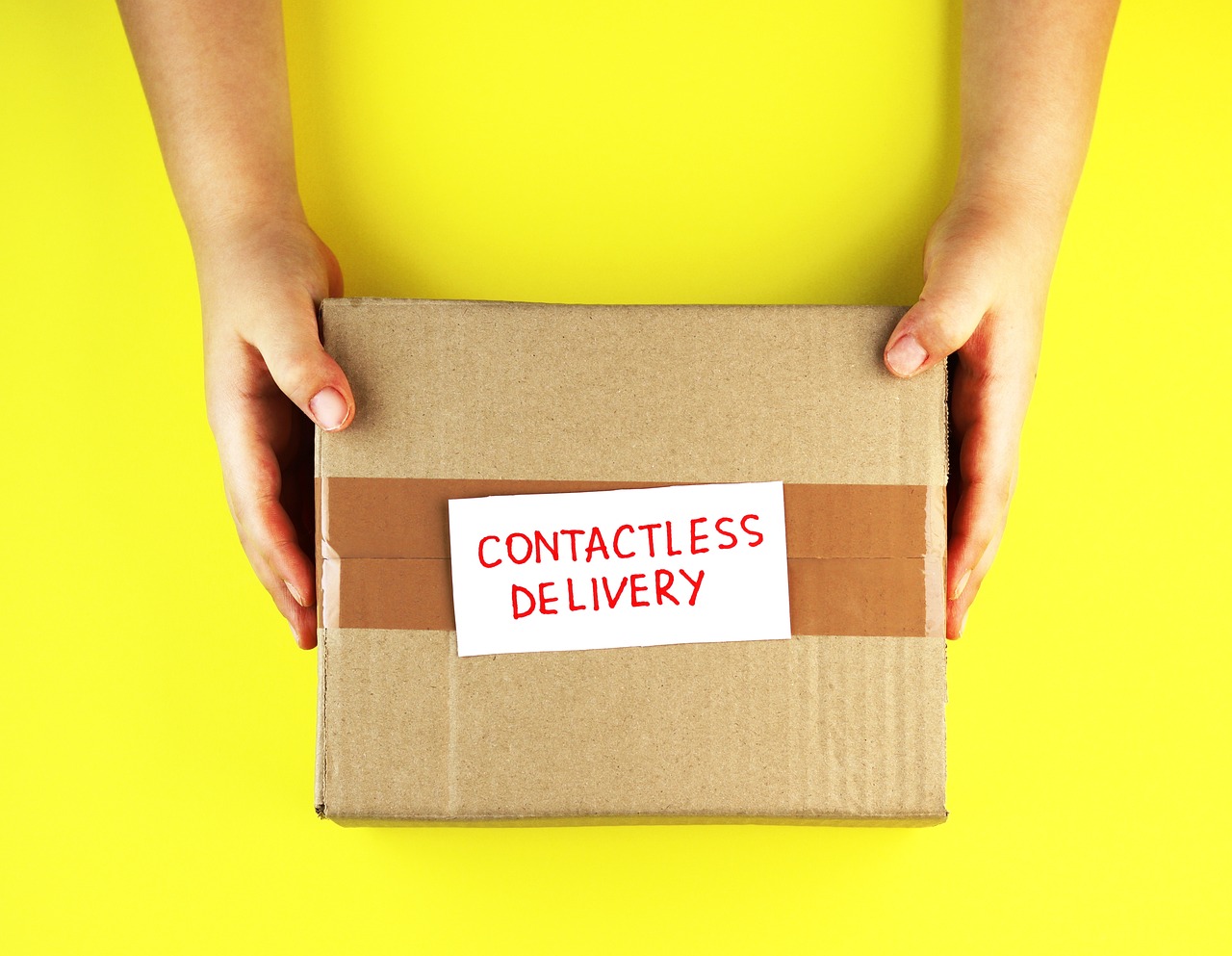 Best Courier Services from Delhi to Hong Kong