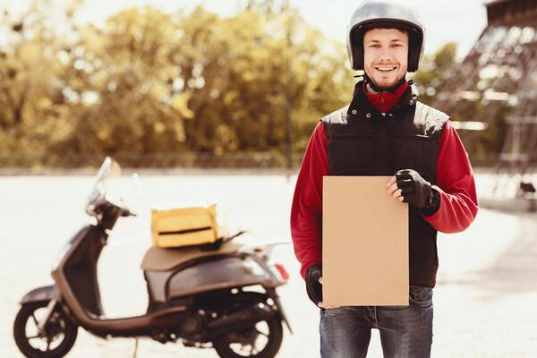 Courier Charges from Gurgaon to Oman