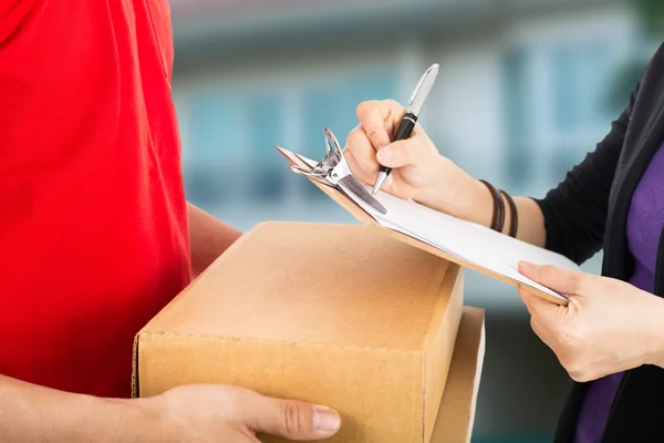 Top International Courier in Gurgaon